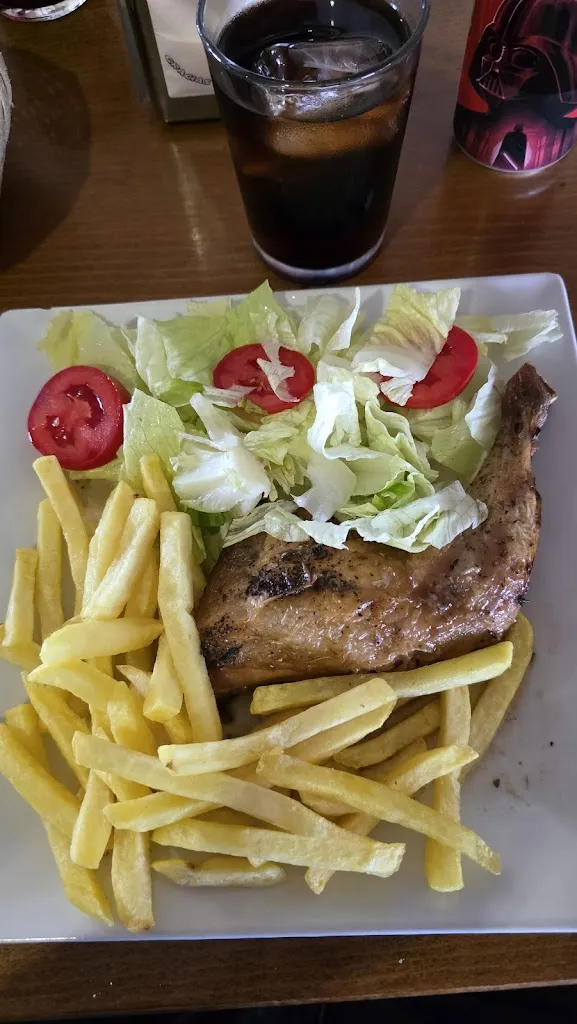 Veronica_Restaurante Los Olivos_Cerralbos Los_review