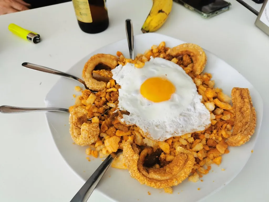 Bar Los Delfines ristorante a Cedillo del Condado