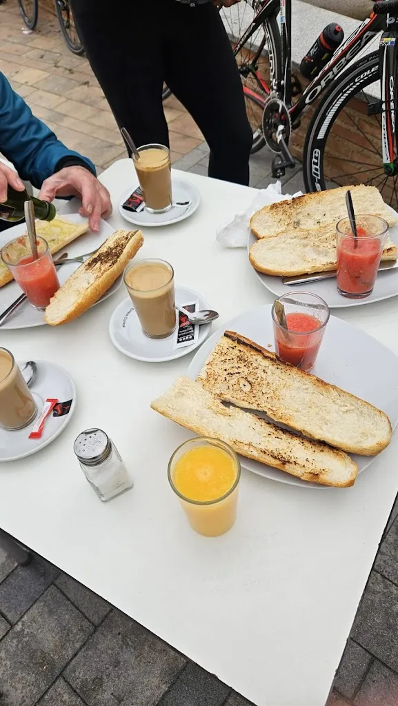 El Chatanga_Bar El Bigotes_Chozas de Canales_recensione