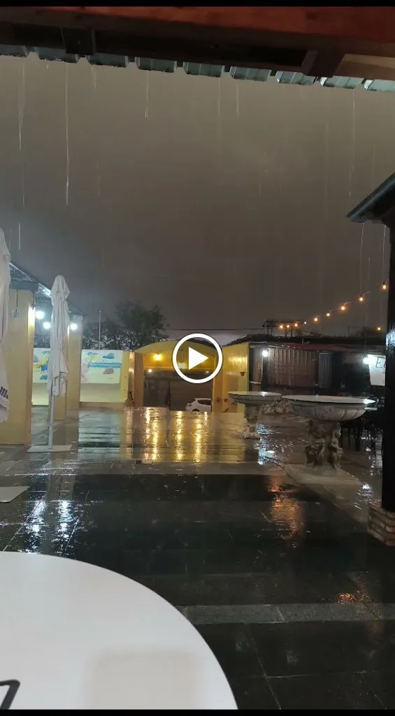 El Patio De Mi Recreo 3.0_Chozas de Canales_slider_image_2