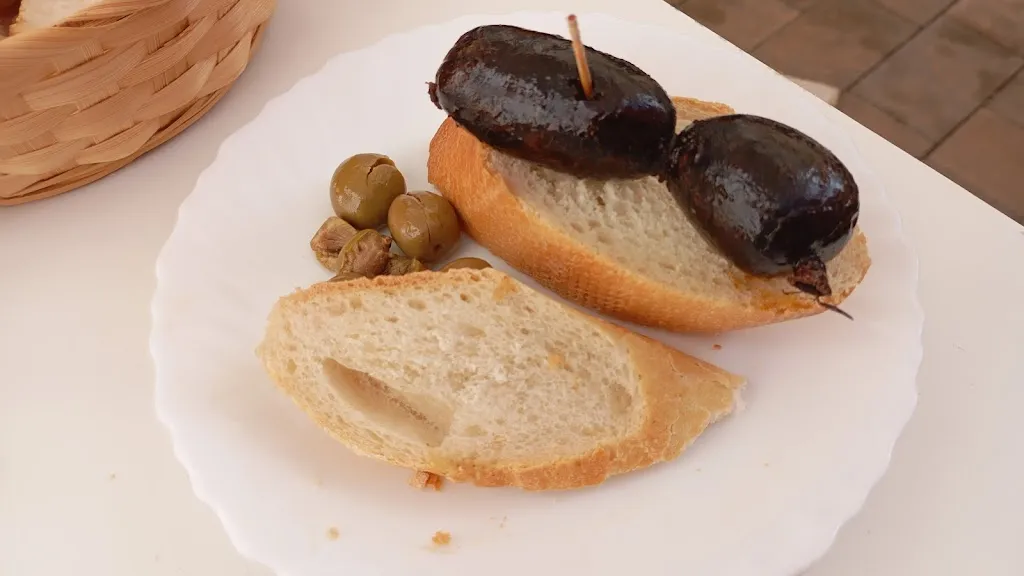 Menu_Bar Miguel_Paterna del Río_image_6