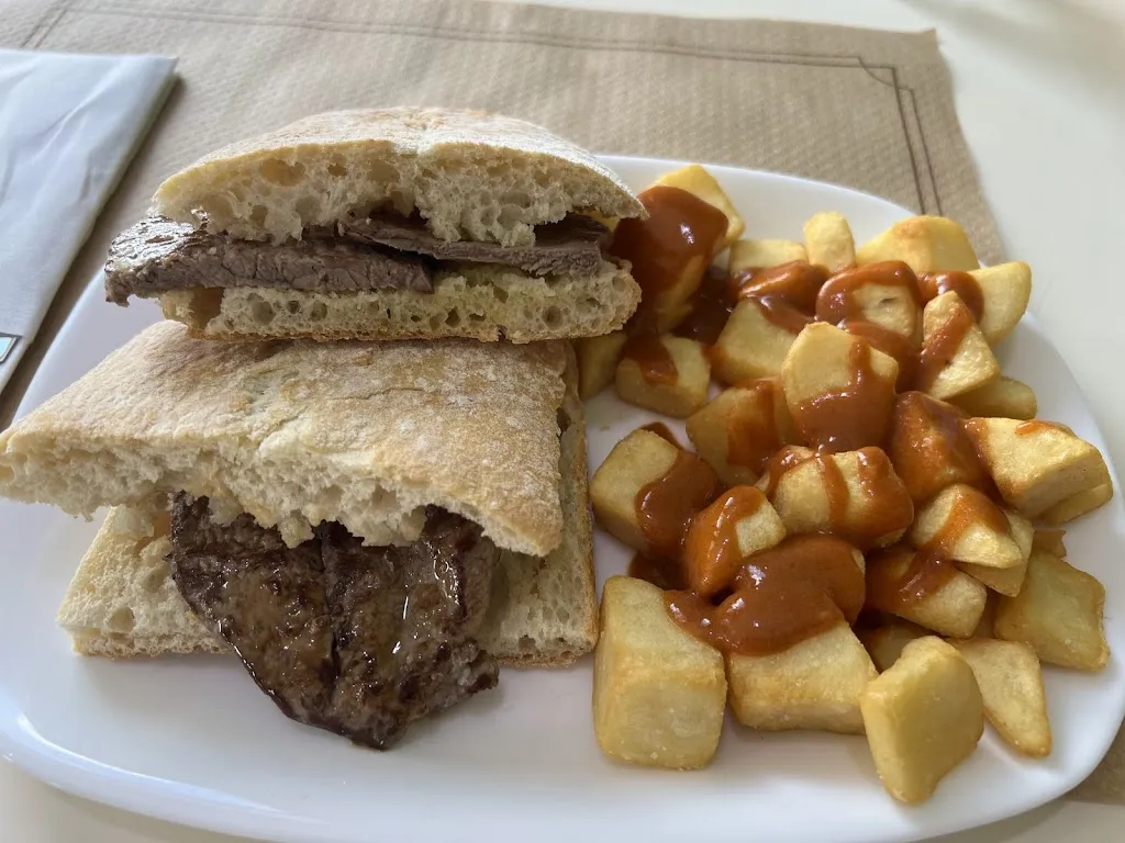 Restaura “Como en casa”_Corral de Almaguer_slider_image_2