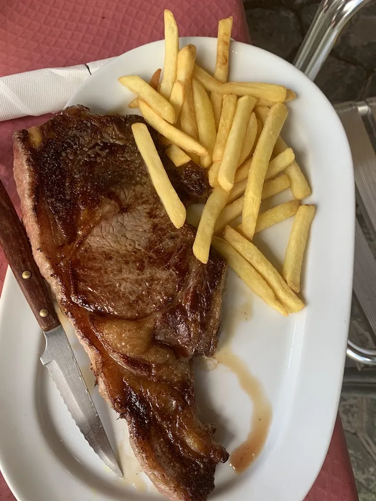 Oscar Serrano Balmaseda_Terraza La Lonja_Cuerva_review