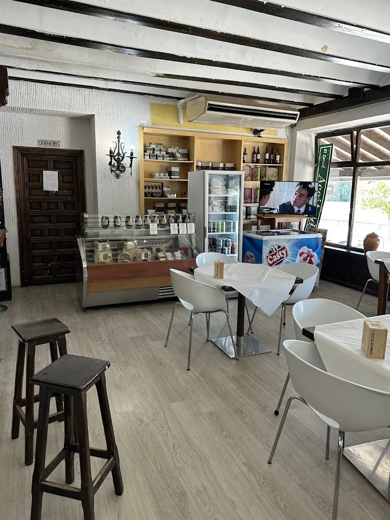 Hotel Restaurante EL ZORZAL_Dosbarrios_slider_image_1