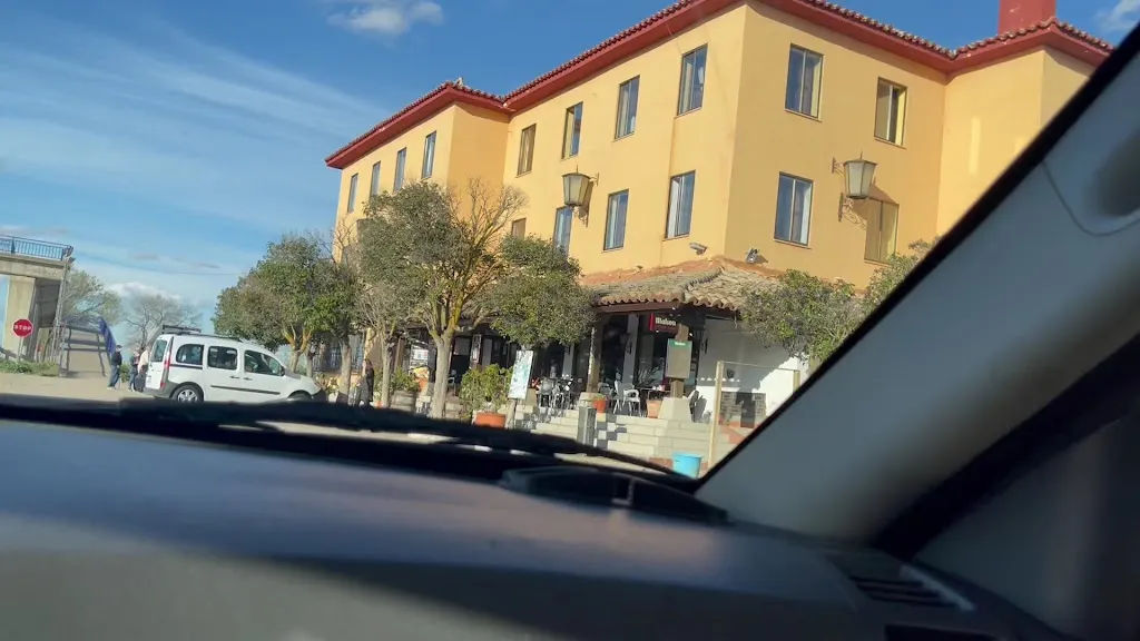 Hotel Restaurante EL ZORZAL_Dosbarrios_slider_image_2