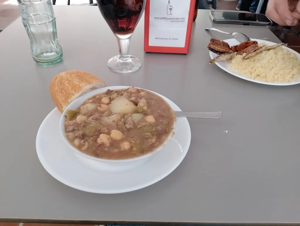 Café bar Cebrián_Paterna del Río_slider_image_3