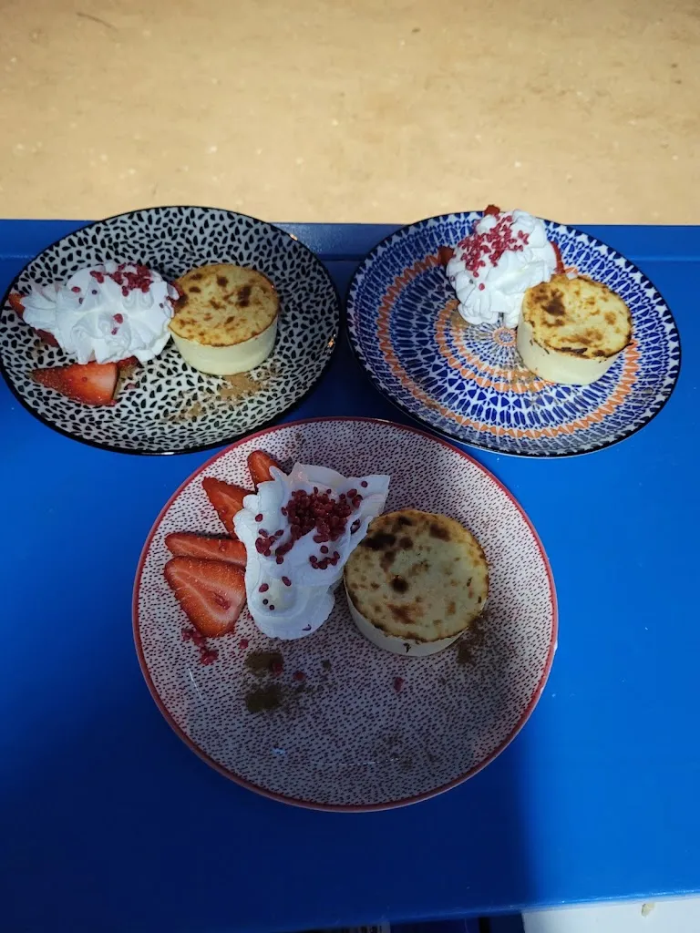 Menu_TERRAZA RESTAURANTE TRIKYTAPAS BLUE_Consuegra_image_9