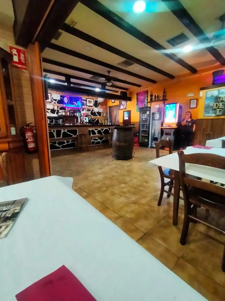 La Taberna Del Tío Caraco_Consuegra_slider_image_3