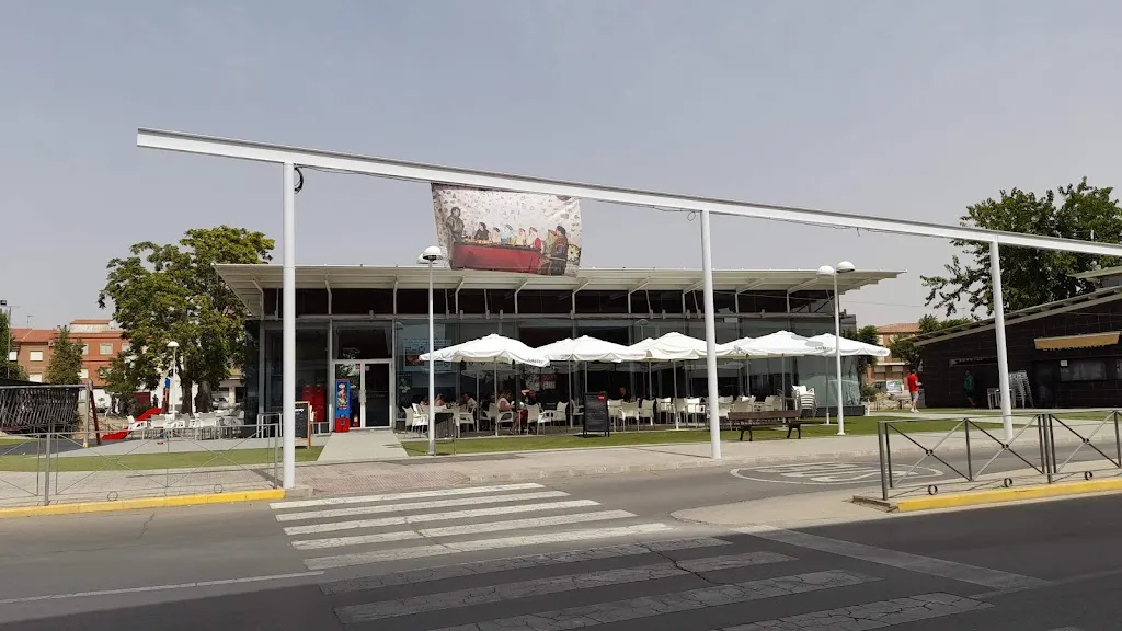 Cafetería La Estación restaurant in Consuegra
