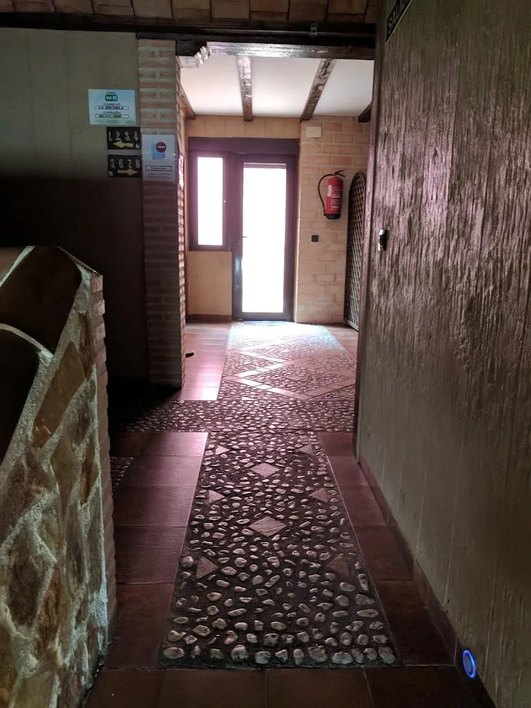 Maxwell Sherman_Posada de los Consules_Consuegra_review