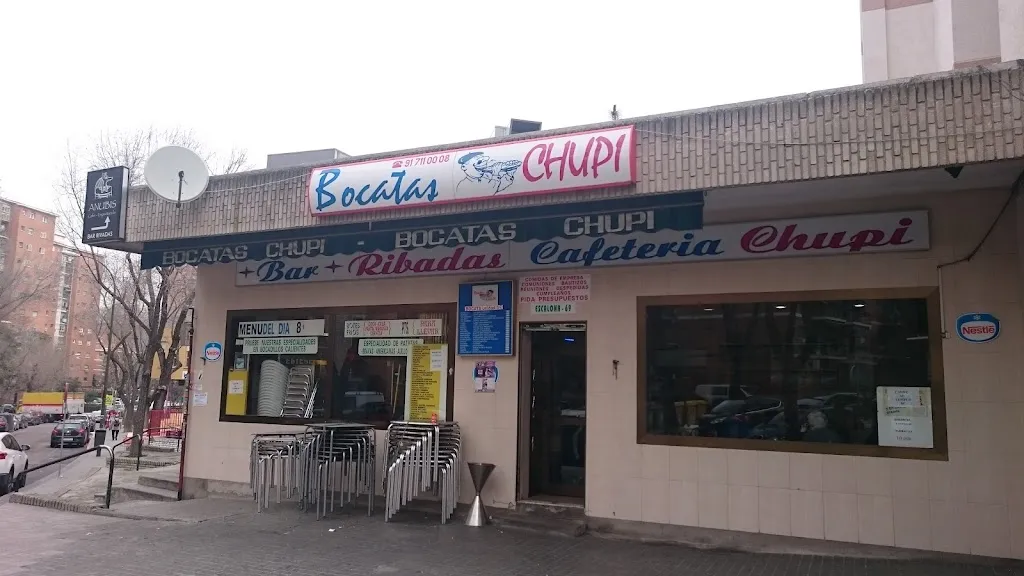 Ribadas restaurant in Escalona