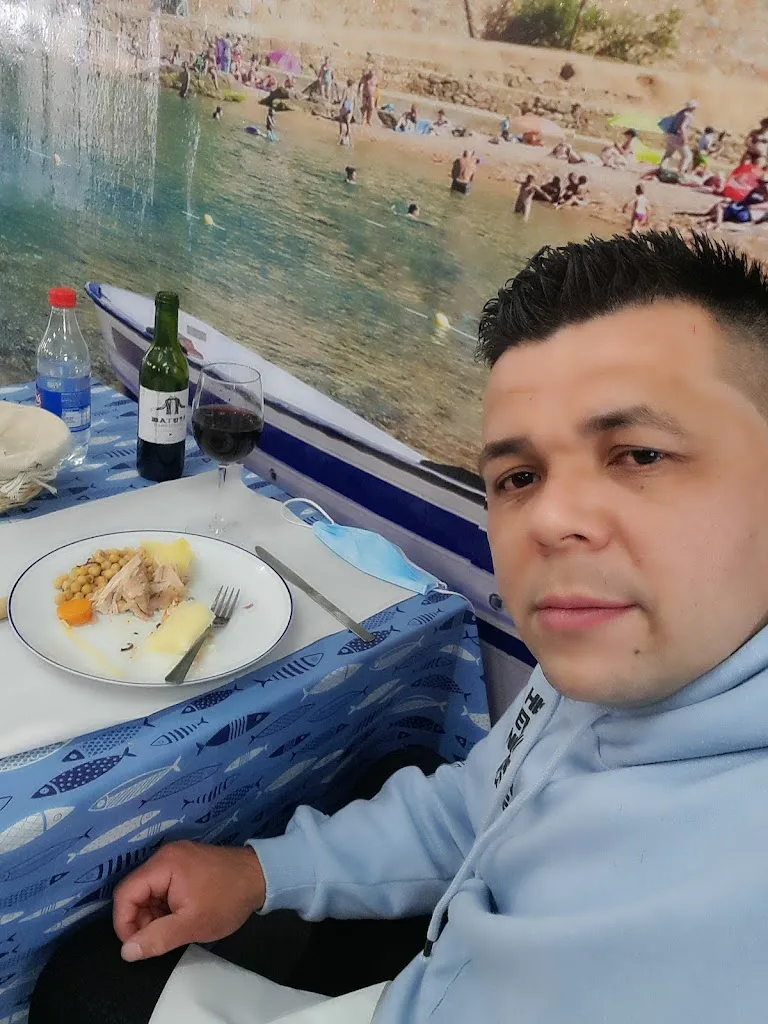 Milciades Romero_Bar El Barco_Escalona_review