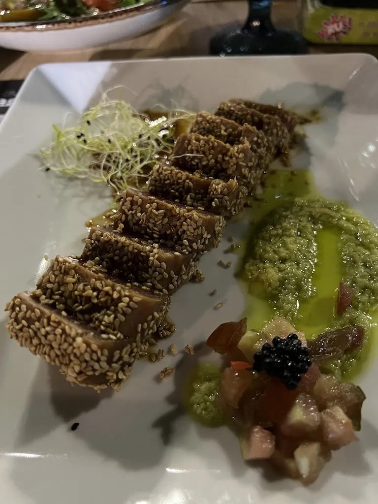 Noemí Vico_Pub Linea_Esquivias_review