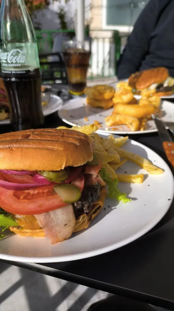 Menu_BisonteBar_Esquivias_image_8