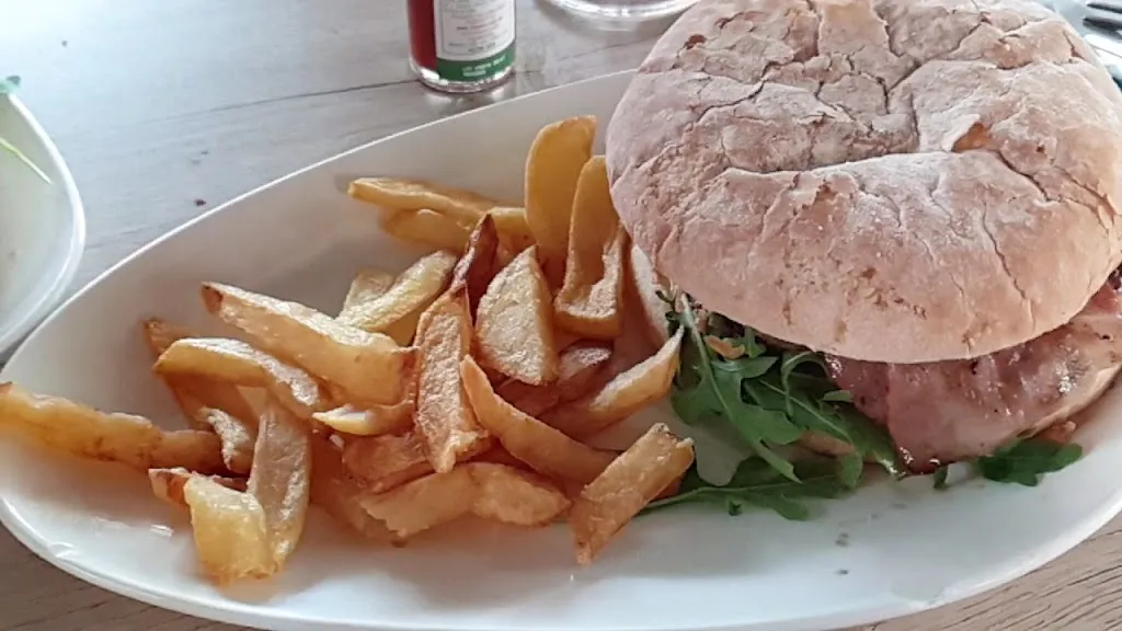 Cerveceria Las Cañas_Huércal-Overa_slider_image_2