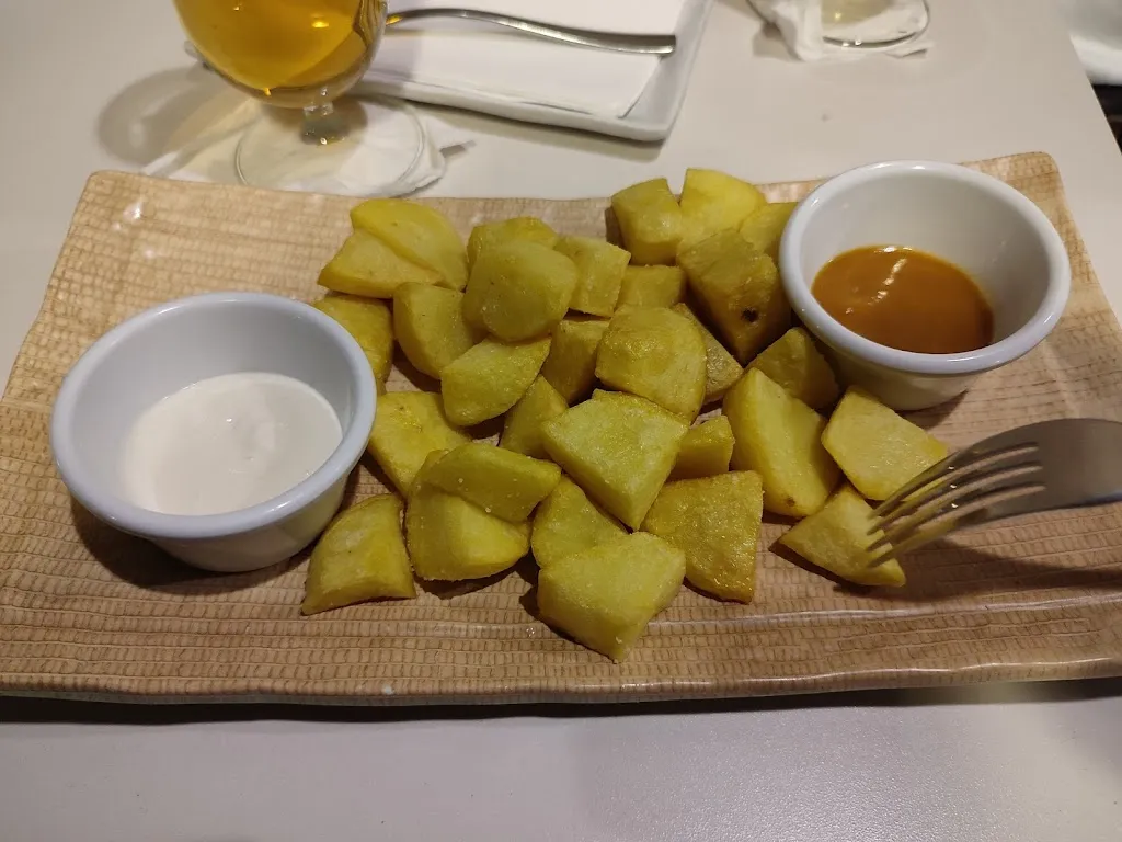 Cris García_La Estrella Restaurante_Estrella La_review