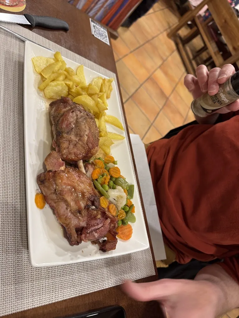 Tim Shepherd_MESON-MUSEO XENTE NO CAMIÑO_Abegondo_review