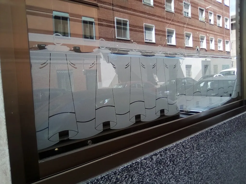 Ma Ca_Bar La estrella_Estrella La_review