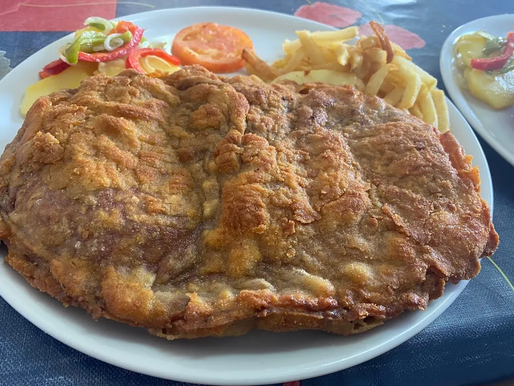 Restaurante Puerta de los Montes_Gálvez_slider_image_2