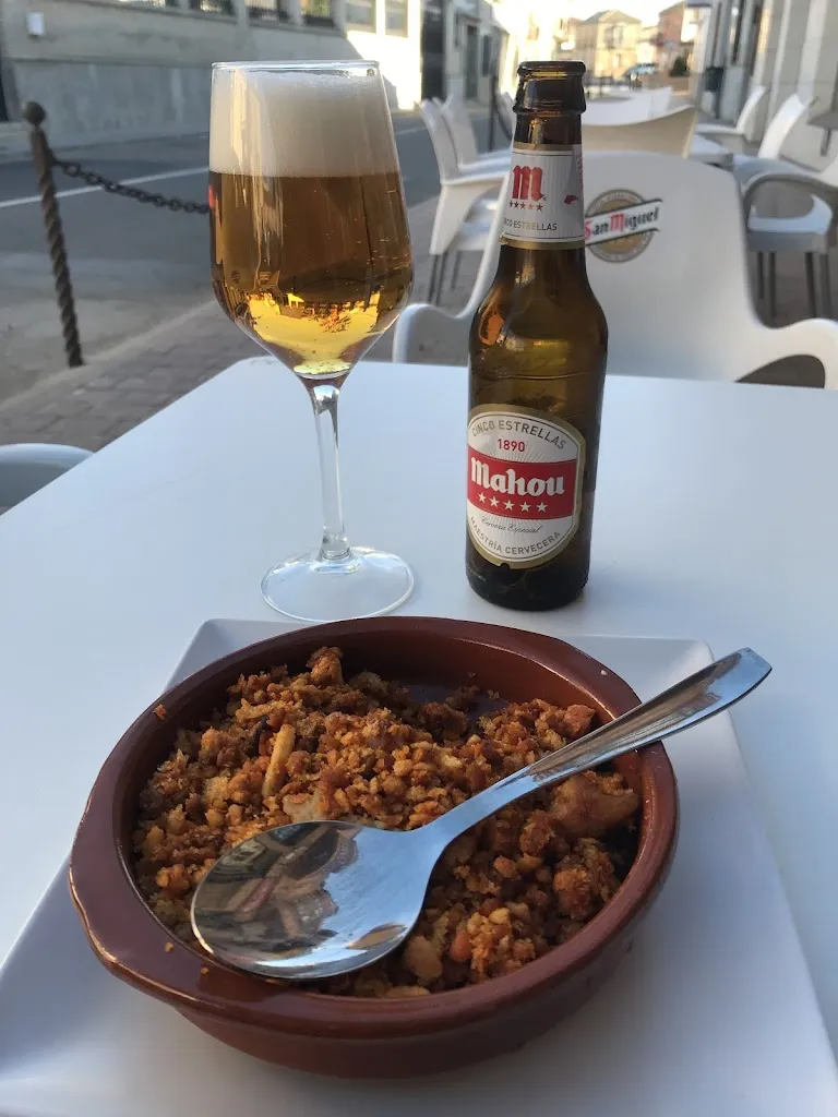 Tony Brown_Bar Charly´s_Guadamur_review