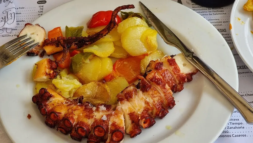 Martyn_RESTAURANTE LABIOS PLAZA_Huércal-Overa_review