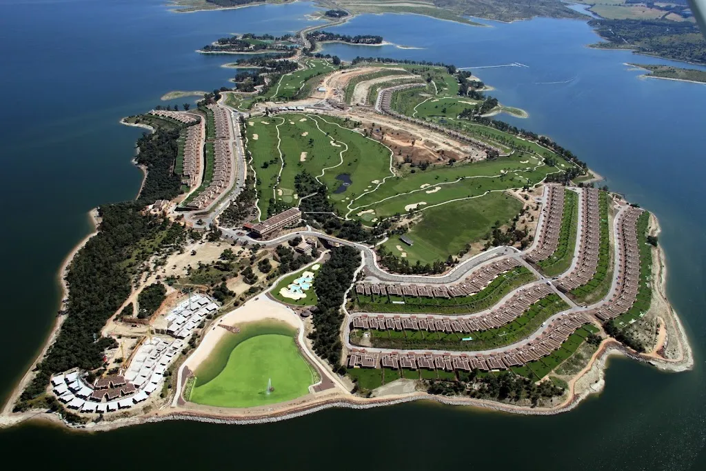 Hotel Vincci Valdecañas Golf restaurant in Herreruela de Oropesa