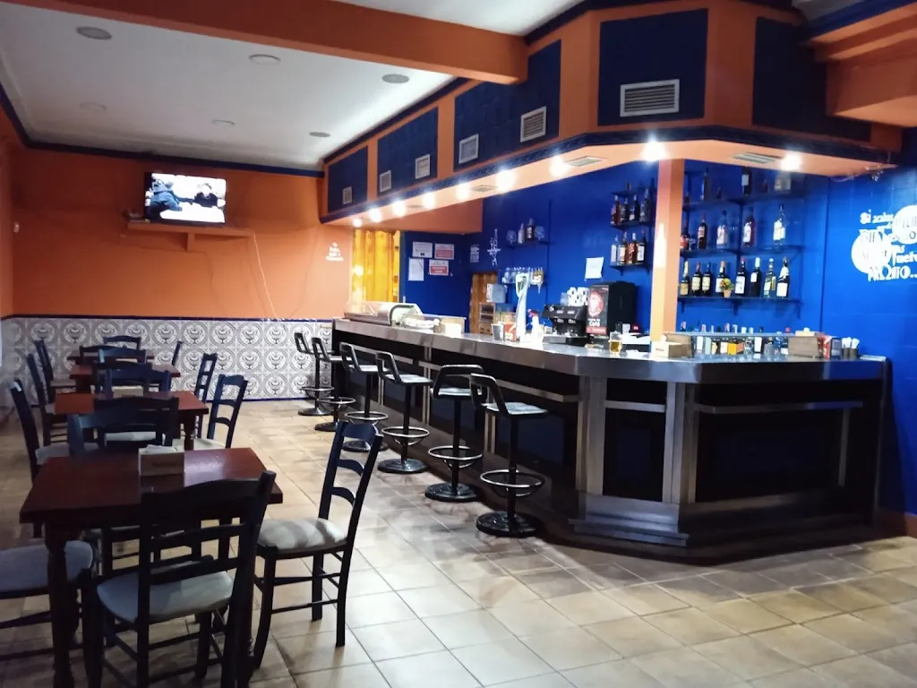 LOS MANCHEGOS restaurant in Hormigos