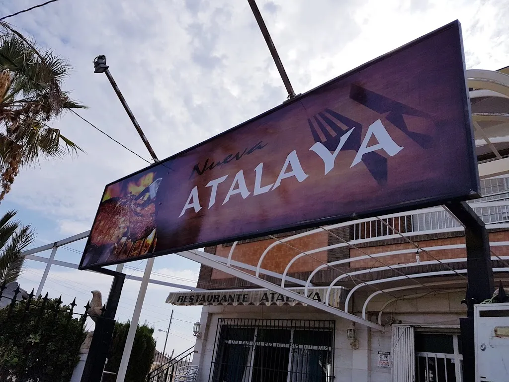 Douglas_Bar Restaurante Atalaya_Huércal-Overa_review