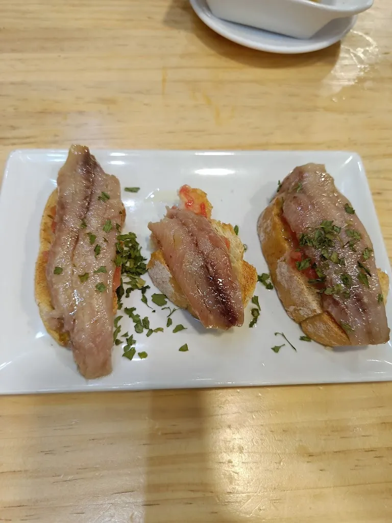 Mary Sorokhan_Rooster Café_Fuensalida_review