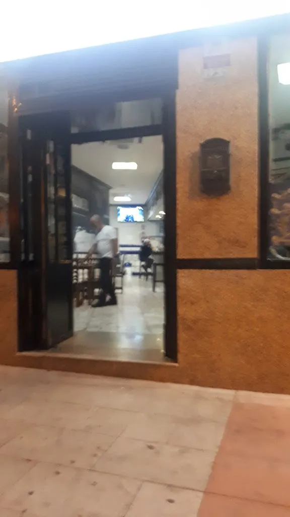 CERVECERIA AVENIDA restaurant in Fuensalida