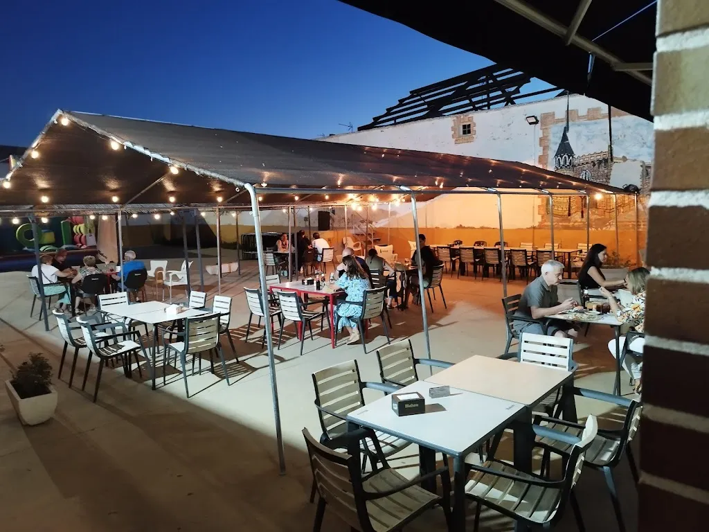 Takos y kopas restaurant in Huerta de Valdecarábanos