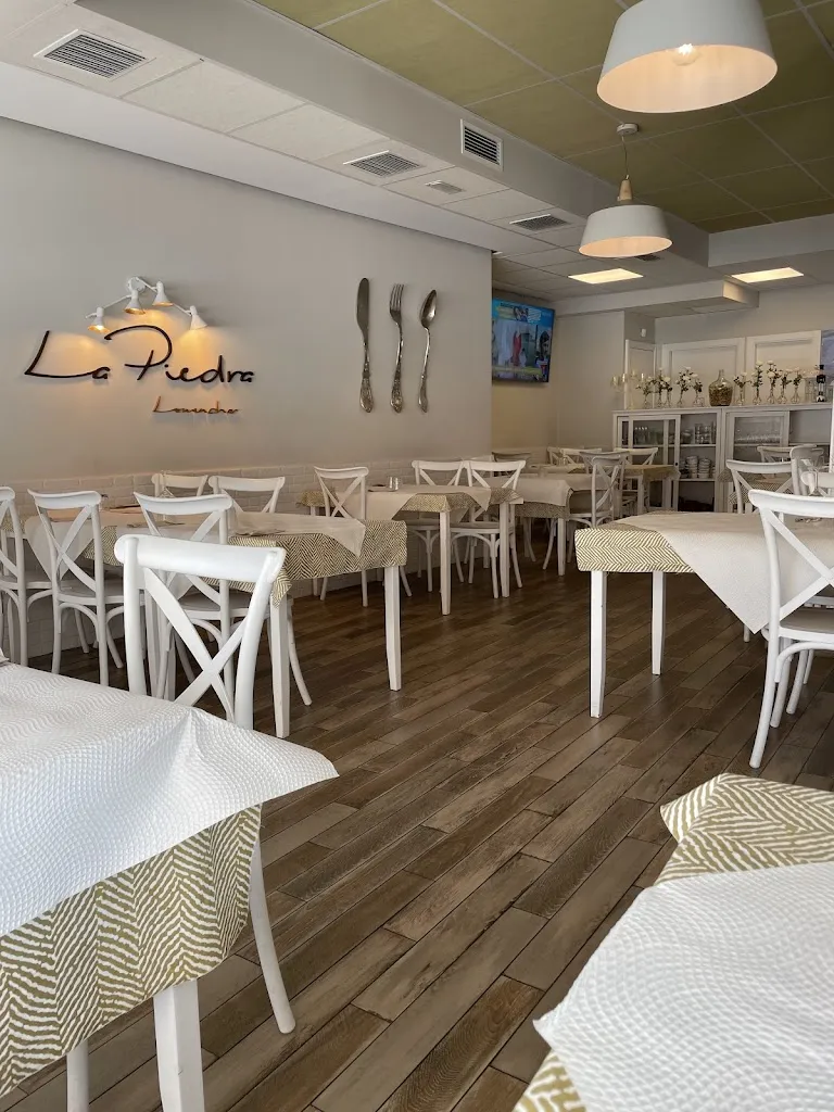 Wilfredo Barbeito_Restaurante La Piedra_Lominchar_review