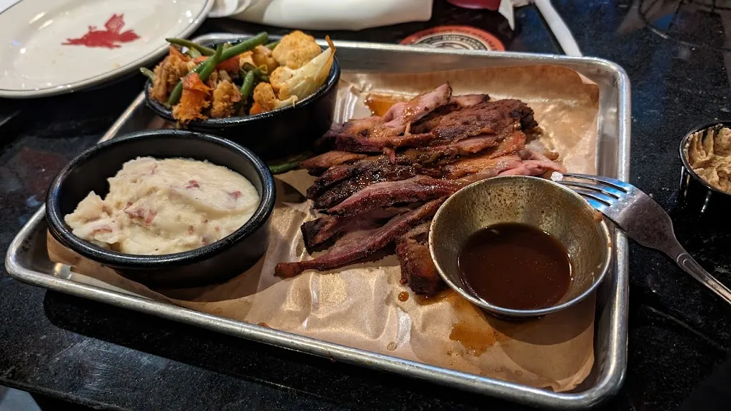 Menu_Lucille's Smokehouse Bar-B-Que_Lucillos_image_7