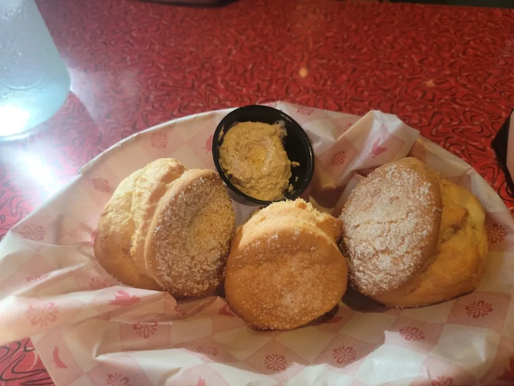 Menu_Lucille's Smokehouse Bar-B-Que_Lucillos_immagine_6