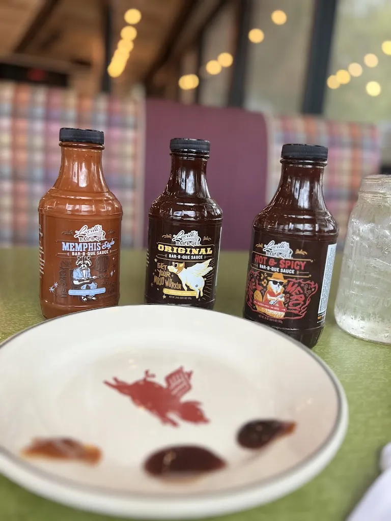 Menu_Lucille's Smokehouse Bar-B-Que_Lucillos_immagine_8