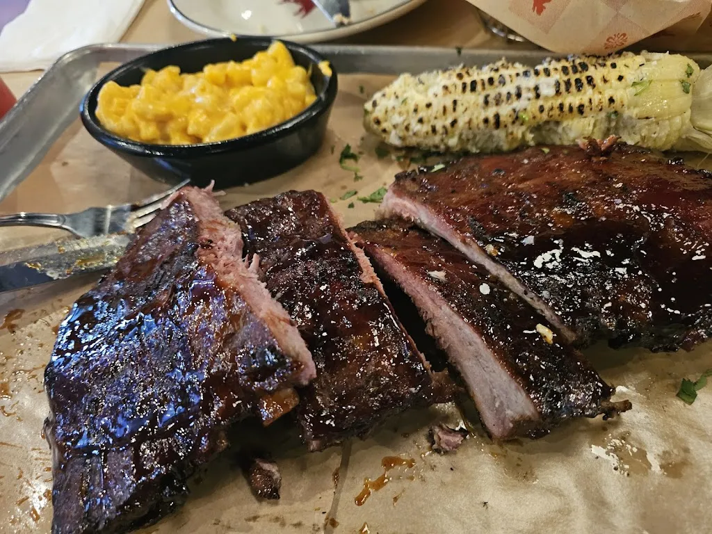 Rob Moriarty_Lucille's Smokehouse Bar-B-Que_Lucillos_review