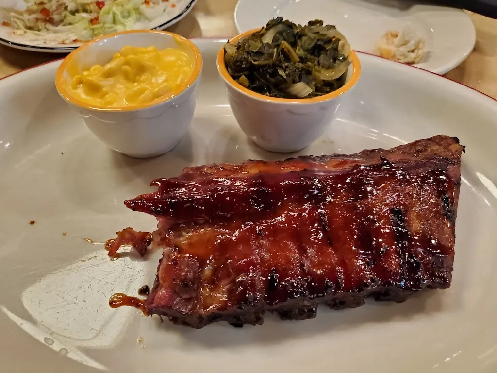 Menu_Lucille's Smokehouse Bar-B-Que_Lucillos_image_7