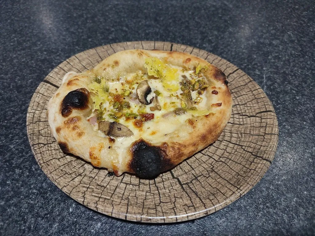 Menu_Pizzeria Tooty_Madridejos_image_2