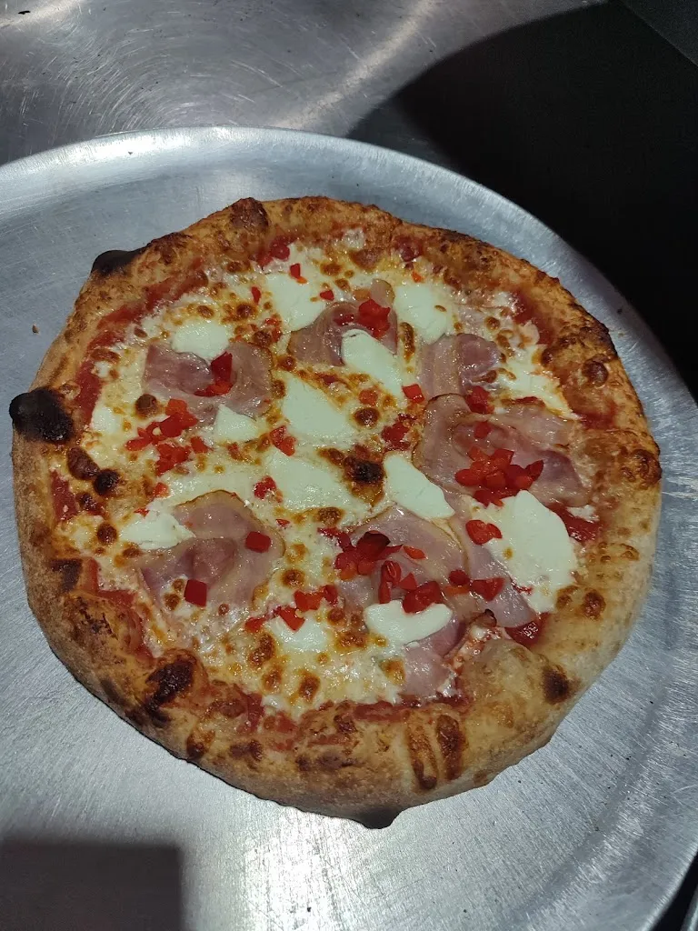 Menu_Pizzeria Tooty_Madridejos_image_8