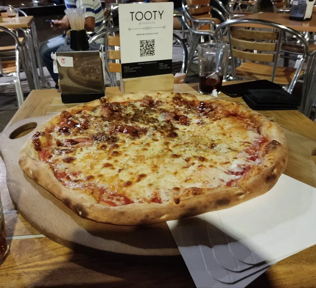 Bixo Asekas_Pizzeria Tooty_Madridejos_review
