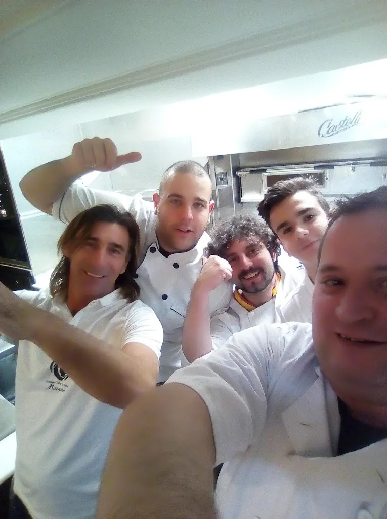 Pizzeria Tooty_Madridejos_slider_image_3