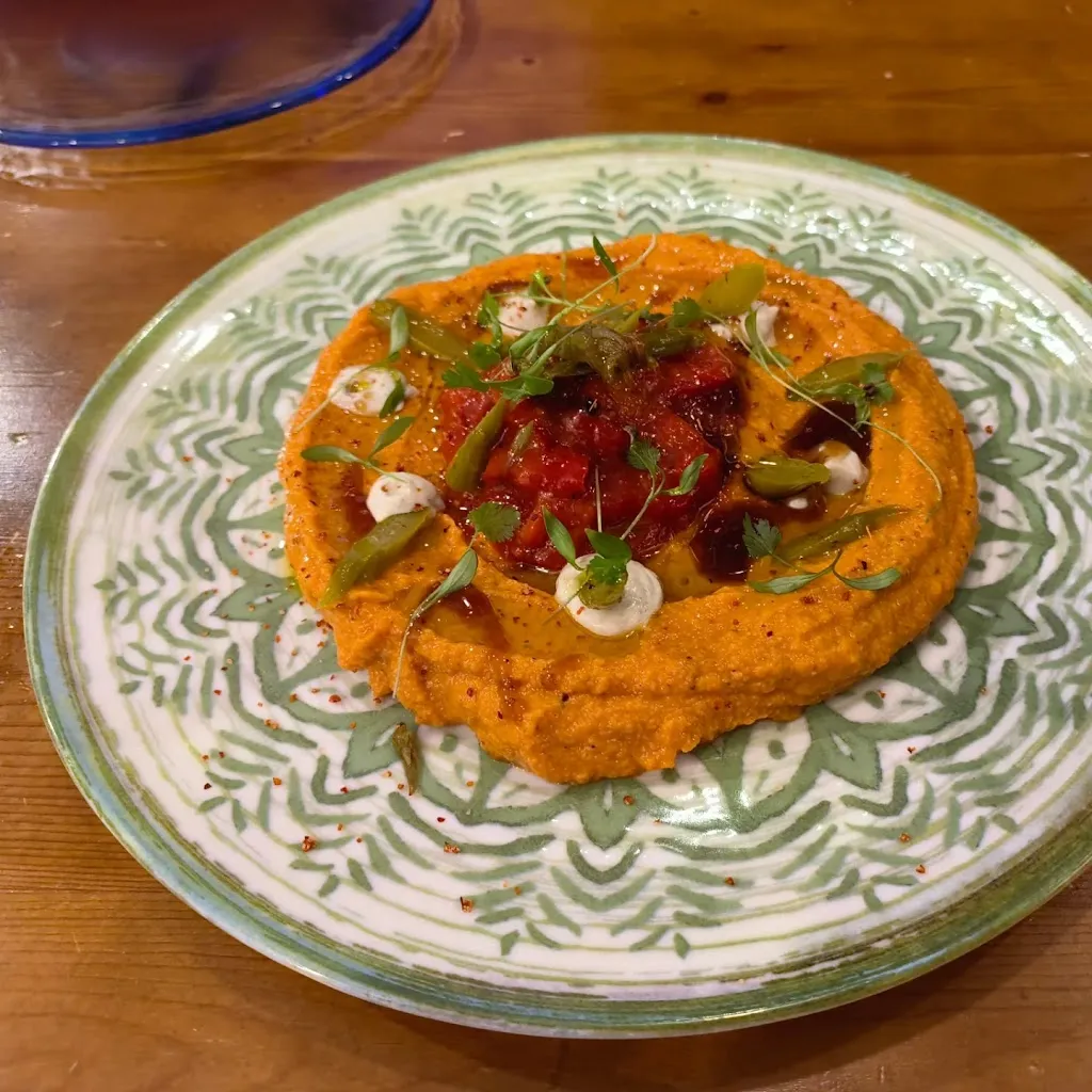 Zira Mora Lila_La Meseta_Madridejos_recensione