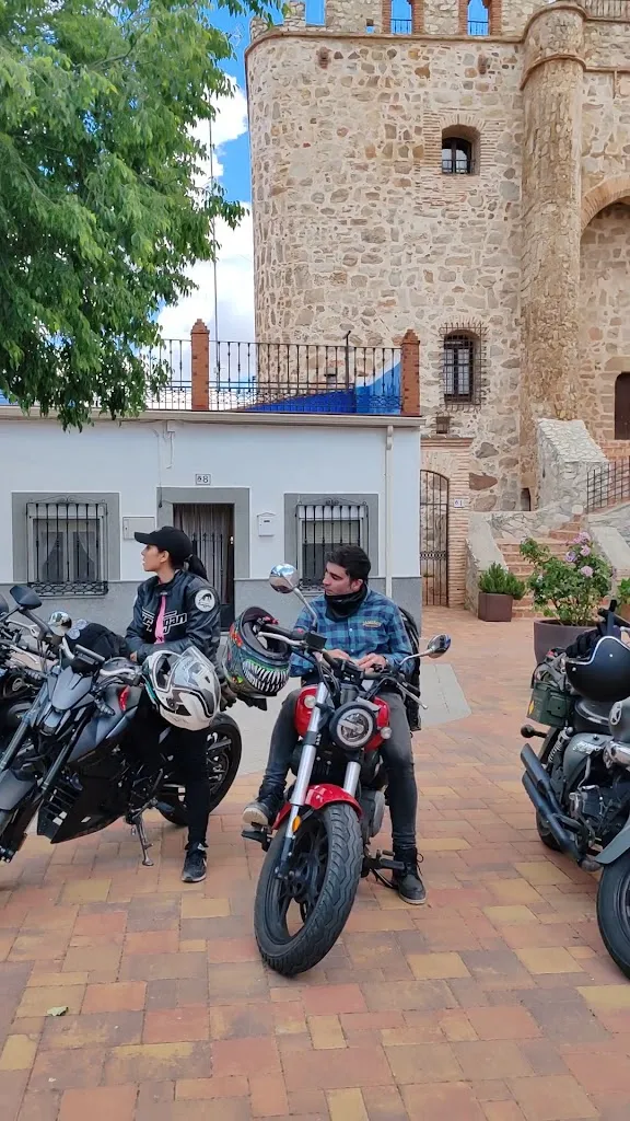 Bar Currito restaurant in Manzaneque