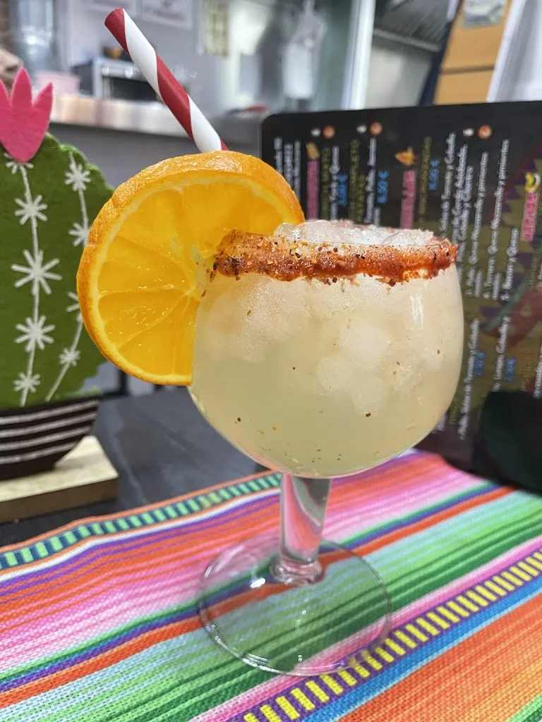 Arlette Torres_Bar El Coyote comida mexicana_Maqueda_review