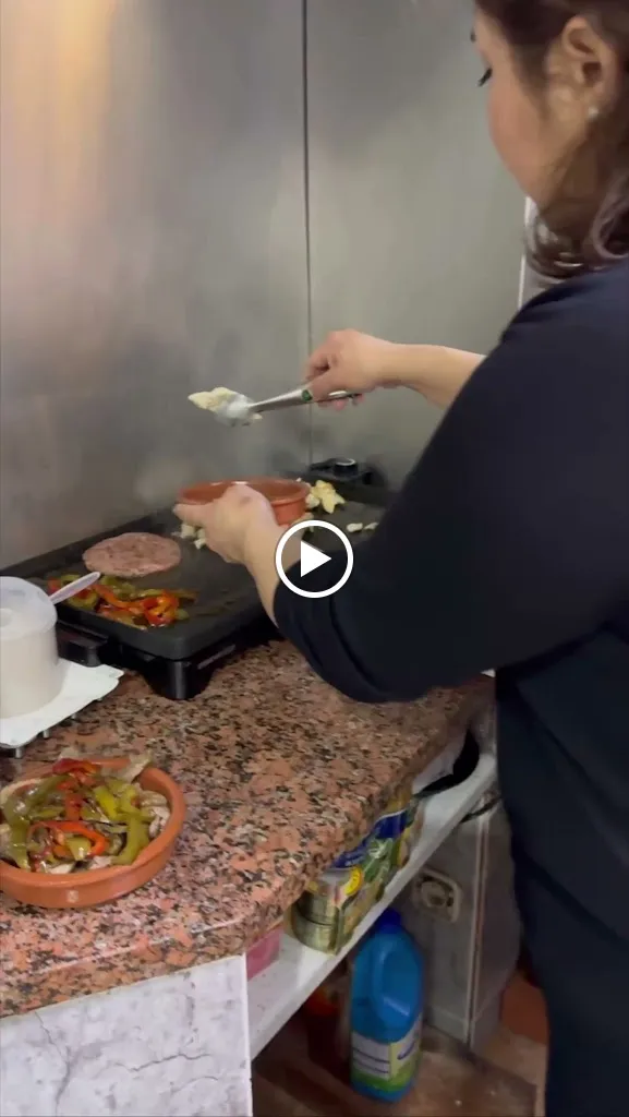 Bar El Coyote comida mexicana_Maqueda_slider_image_2