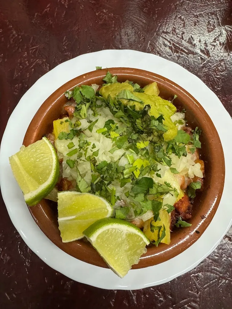 Bar El Coyote comida mexicana_Maqueda_slider_image_3