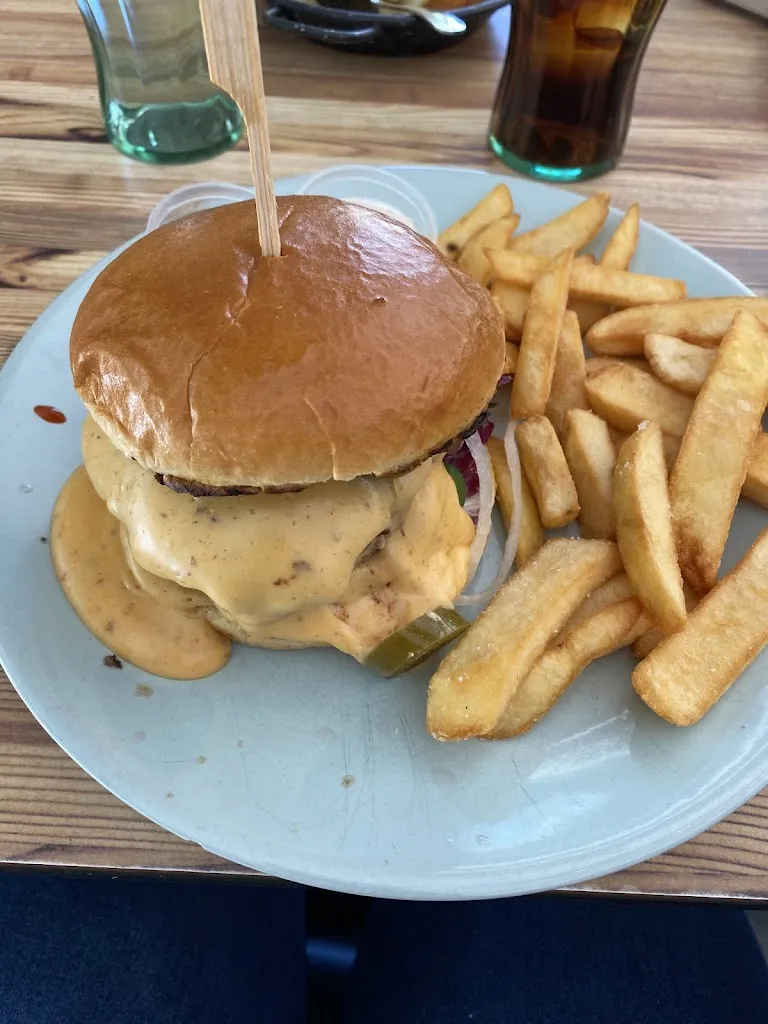 Menu_ALUCHEBLATT BURGER & BAR_Maqueda_image_4