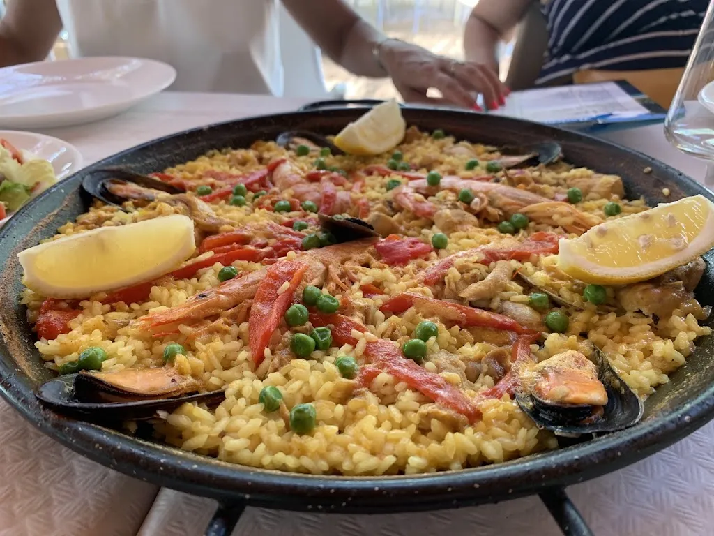 Menu_Piscina - Restaurante “El Paraíso”_Marjaliza_image_2