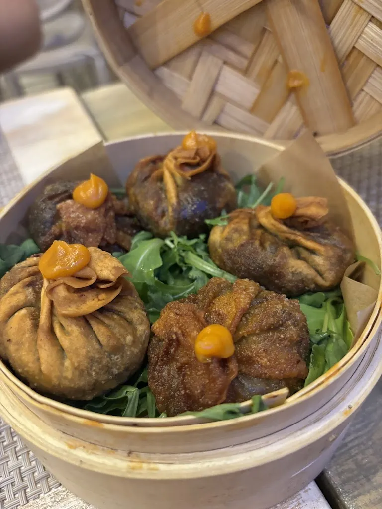 Kemeny S_Lola Puñales_Mata La_review