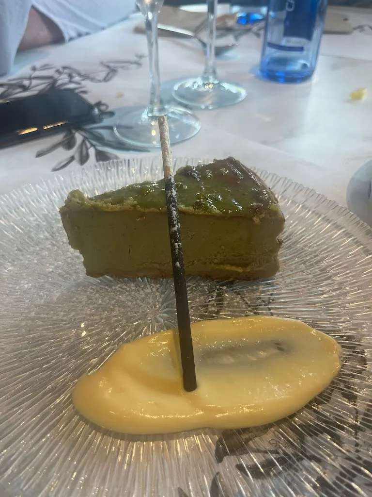 Miriam González_La Mafia se sienta a la mesa_Illescas_review